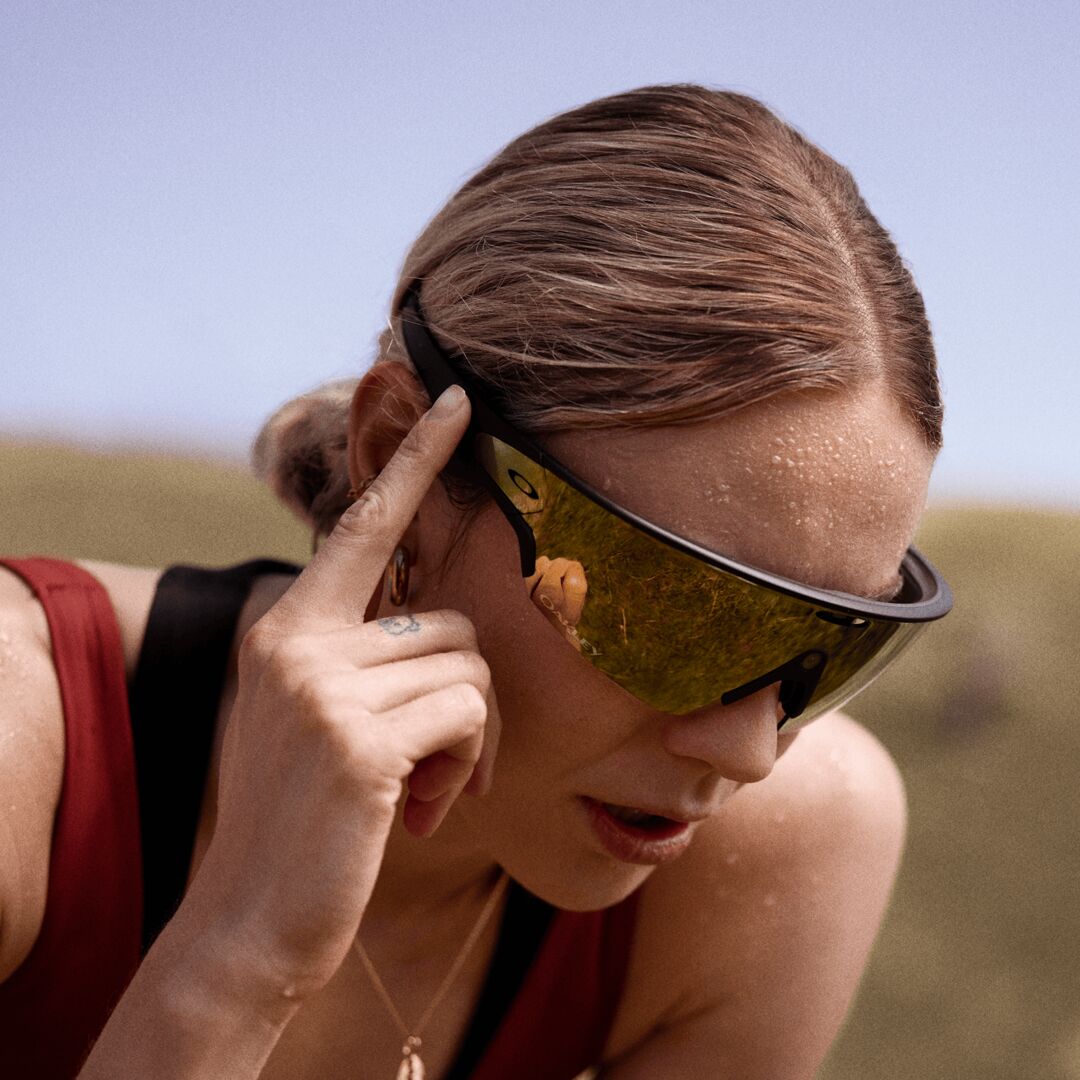 Oakley Meta Vanguard 0OW8001 | Lentes Inteligentes con Cámara y Meta AI.