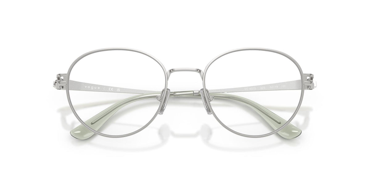 Lentes Ópticos Vogue 0VO4370 Plata – vista frontal cerrado